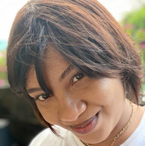 Meet your Posher, Aisha jennifer